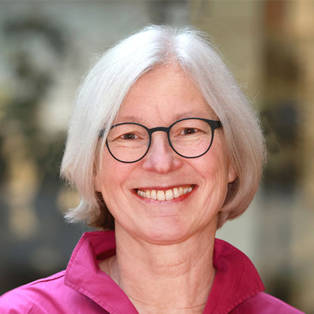 Cornelia Trippen, Trovarit AG